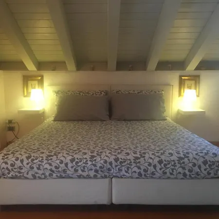 ホームステイ La Mansarda Di Margherita *